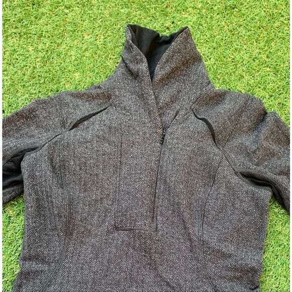 Lululemon Think Fast Heathered gray Herringbone 1/4 zip SWEATSHIRT TOP sz 4 - Picture 5 of 8